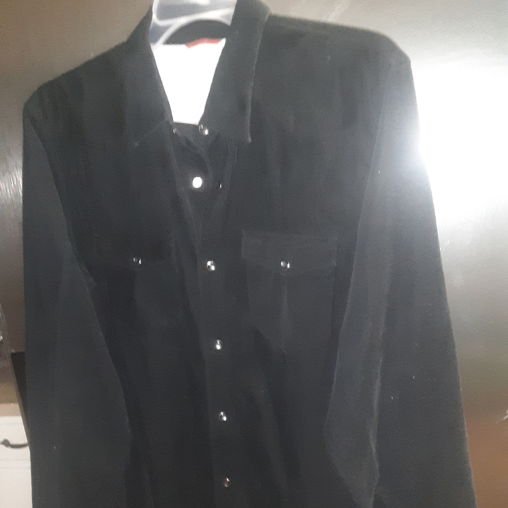 Mens black 100% cotton shirt